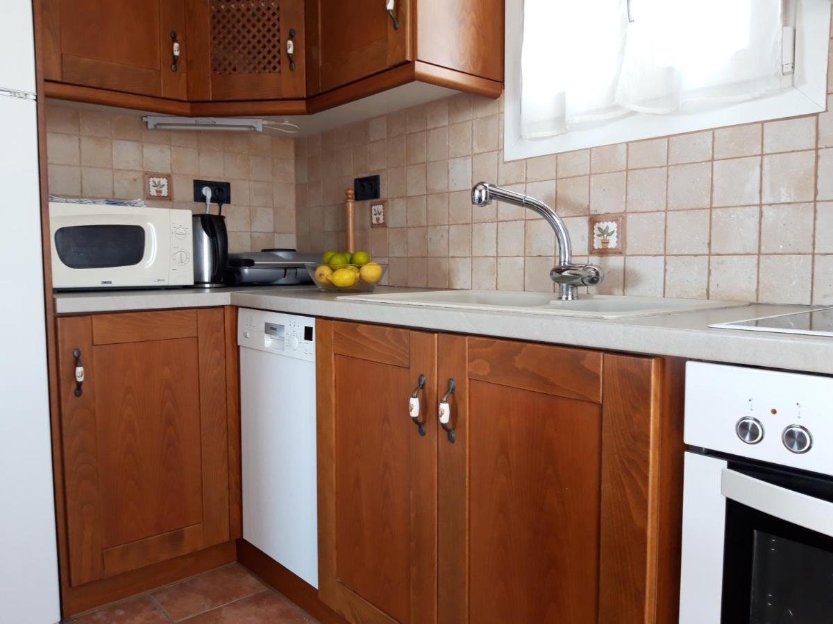 Akitos Maisonette Adámas Eksteriør bilde